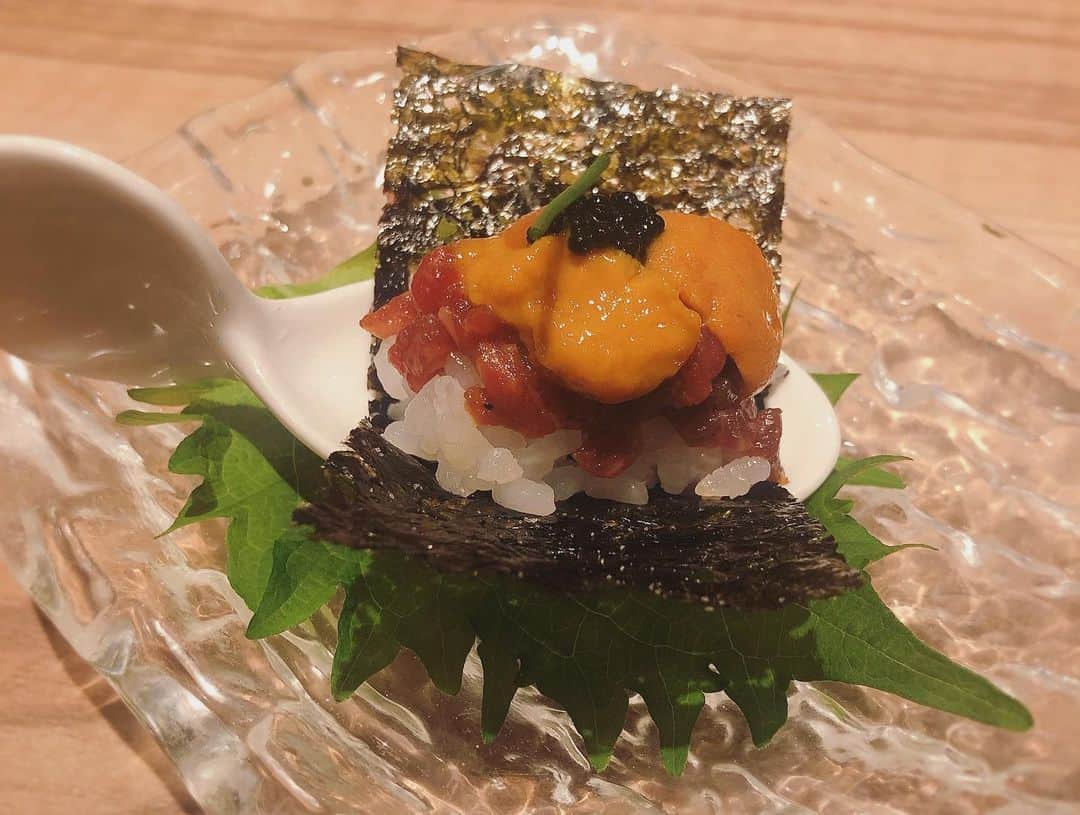 神崎紗衣さんのインスタグラム写真 - (神崎紗衣Instagram)「目黒でお肉🥓 どれもこだわり強めで美味しかった…やっぱ肉… 女4人も集うとやっぱりあの話で盛り上がります😝 . . #焼肉#うしみつ#うしみつ一門#西麻布けんしろう#tokyo#instafood#japanesegirl#meatlovers#gravureidol#먹방#먹스타그램」6月28日 10時43分 - kanzaki_sae