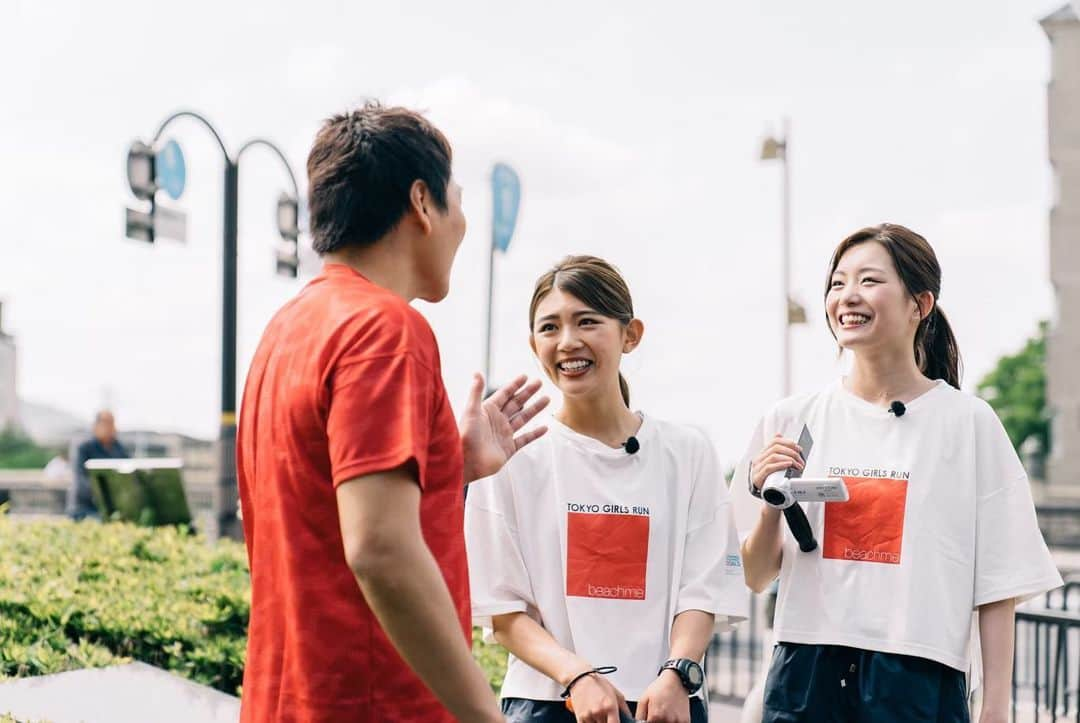 蜂谷晏海さんのインスタグラム写真 - (蜂谷晏海Instagram)「さてさて！ 放送日が近くなってきましたので、再度告知させてください！🤗💖💖 6月30日(日）14：00～15：00 #テレビ静岡 にて。 ～美女と野獣が夏の京都・オススメスポットを駆け巡る⁉～「街ラン・スペシャルin京都」 にTGRとして出演しています！ 公式アドバイザーの森脇さんと、庄司さん、八木さんと一緒にランしながら京都の街を巡っています☺️ ぜひ見てね〜🙋‍♀️☀️ #楽しかった#京都ラン #京都#ランニング #TGR #tokyogirlsrun #beachme #slenda #相模屋」6月28日 11時20分 - hachiyaami