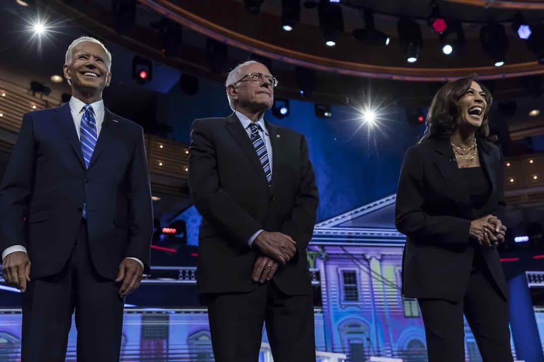 TIME Magazineさんのインスタグラム写真 - (TIME MagazineInstagram)「Democratic presidential hopefuls Former Vice President Joe Biden, Senator Bernie Sanders and Senator Kamala Harris arrive on stage for the second Democratic primary debate of the 2020 presidential campaign. The second night of the debates kicked off with some of the top contenders taking direct aim at President Donald Trump. Biden, Sanders, and Harris quickly moved to criticize the president and his 2017 tax cuts. “Donald Trump thinks Wall Street built America,” Biden said. “Ordinary middle class Americans built America.” Sanders faced a tough question on whether his proposals like Medicare for All would lead to higher taxes on the middle class. “Every proposal that I have brought forth is fully paid for,” he said, arguing that insurance premiums would be lower under his proposal. On the second of a two-night debate, the Democratic frontrunner will be up against some of his top opponents, including Sen. Harris and South Bend, Ind., Mayor Pete Buttigieg. The only other candidate polling in the top of the historically crowded field — Massachusetts Sen. Elizabeth Warren — debated on Wednesday night. Read more at the link in bio. Photograph by Christopher Morris (@christopher_vii)—VII for TIME」6月28日 11時21分 - time