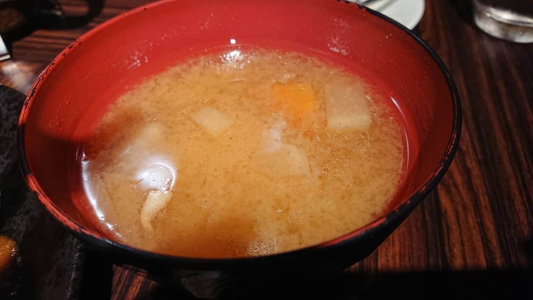 松坂南さんのインスタグラム写真 - (松坂南Instagram)「お味噌汁。  身体あったまるし、よく飲みます^^ 日本に生まれてよかった😆」6月28日 11時43分 - minami_matsuzaka