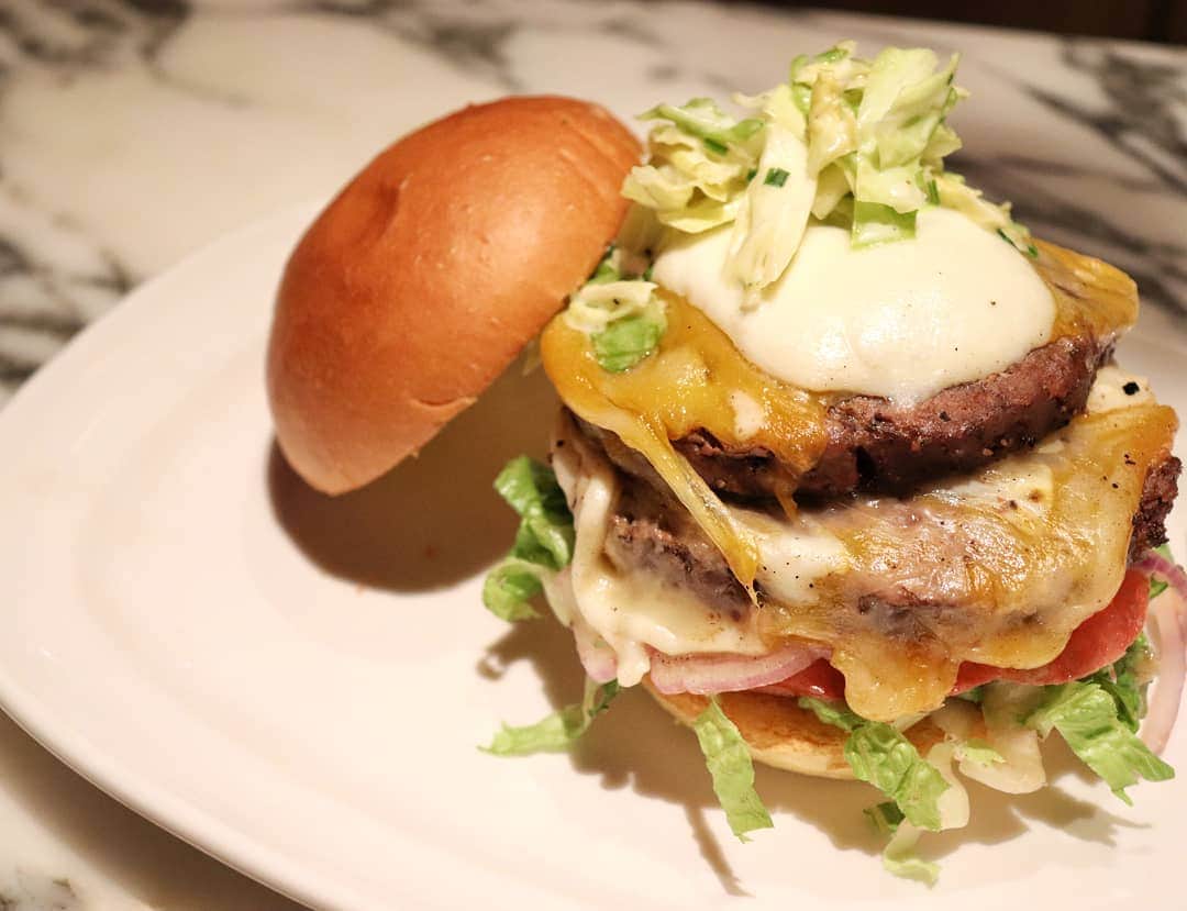 THE COUNTER JAPAN公式のグルメインスタ