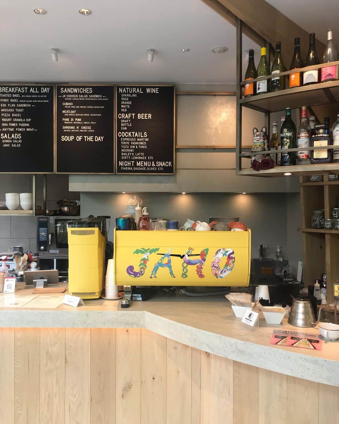 goodcoffeemeさんのインスタグラム写真 - (goodcoffeemeInstagram)「撮影タイムat Jaho today! @vja  #goodcoffee_tamachi #goodcoffee_mita #goodcoffee_tokyo #jahocoffeeroastersandwinebar」6月28日 12時21分 - goodcoffeeme
