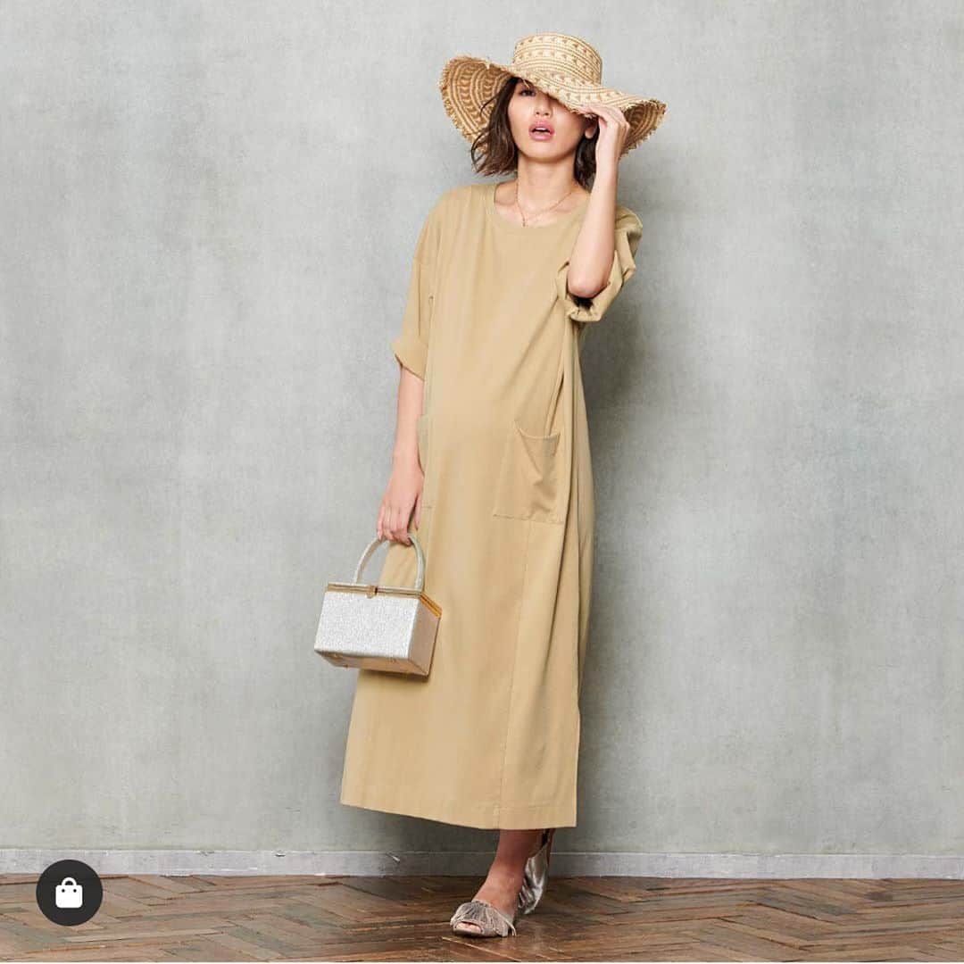 奈保さんのインスタグラム写真 - (奈保Instagram)「新色かわいーーー!!!! 妊娠中、お腹が本格的に出て いつもの服が入らなくなる時期って一瞬だから 産後でも違和感なく着られる服はすごく経済的🥰♡ ___________________________________________________ #スウィートマミー#今日のコーデ#新色#新作#産後#産後ダイエット#産後骨盤矯正#新生児#出産#産後のお腹#男の子ママ#授乳#授乳ブラ#くびれ#美尻#ダイエット#ベストボディジャパン#筋トレ#japan#미의식#몸#헬스장#트레이닝#모델#헬스타그램#男の子ベビー #栄養士#体の成長記録#ママ#ママリ」6月28日 19時16分 - naho.0422