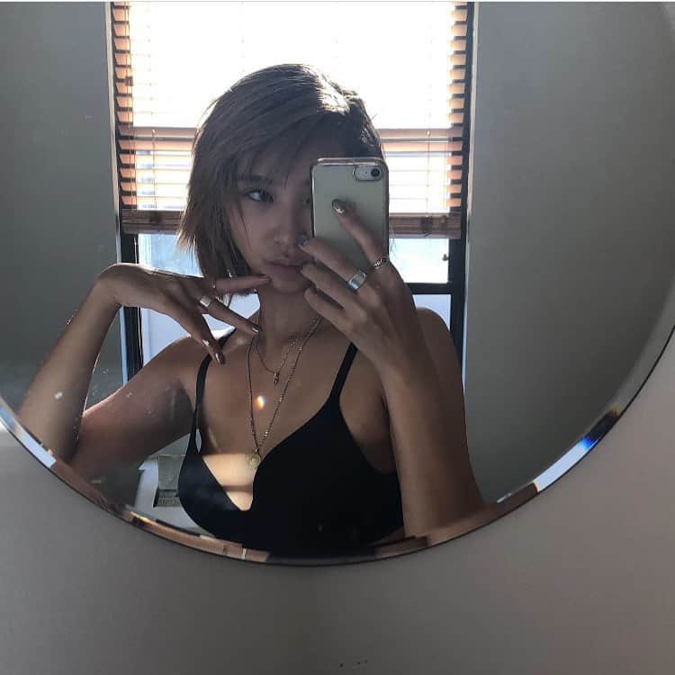 YUAのインスタグラム：「sunrise NY life」