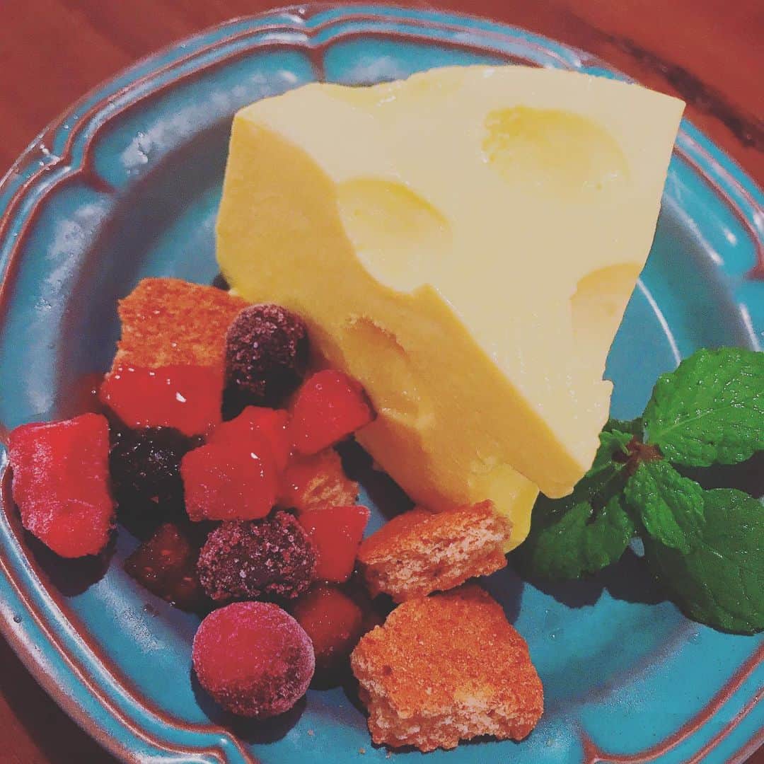 木谷有里のグルメインスタ