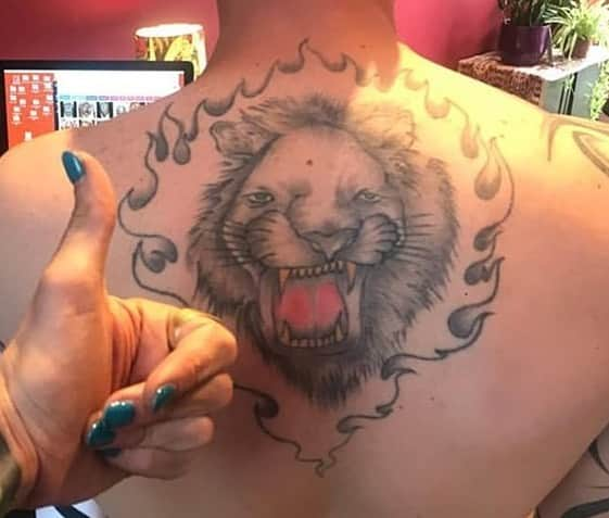 9GAGさんのインスタグラム写真 - (9GAGInstagram)「When you want a tattoo but you have low budget.  #tattoo #fail #9gag」6月28日 14時14分 - 9gag