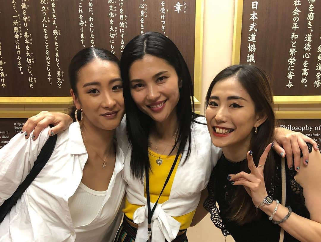 仲宗根梨乃さんのインスタグラム写真 - (仲宗根梨乃Instagram)「PLUS so happy to see previous family’s faces too 💝. 🙏Thank you Everyone for coming to show your love and support and contributing your arts. ☎️」6月28日 14時28分 - rinokinawa