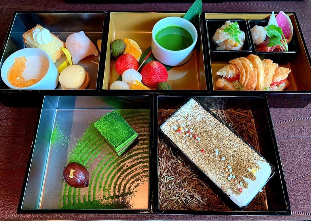 百合華のグルメインスタ