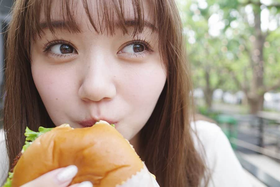 江野沢愛美さんのインスタグラム写真 - (江野沢愛美Instagram)「🍔」6月28日 14時56分 - enosawa_manami