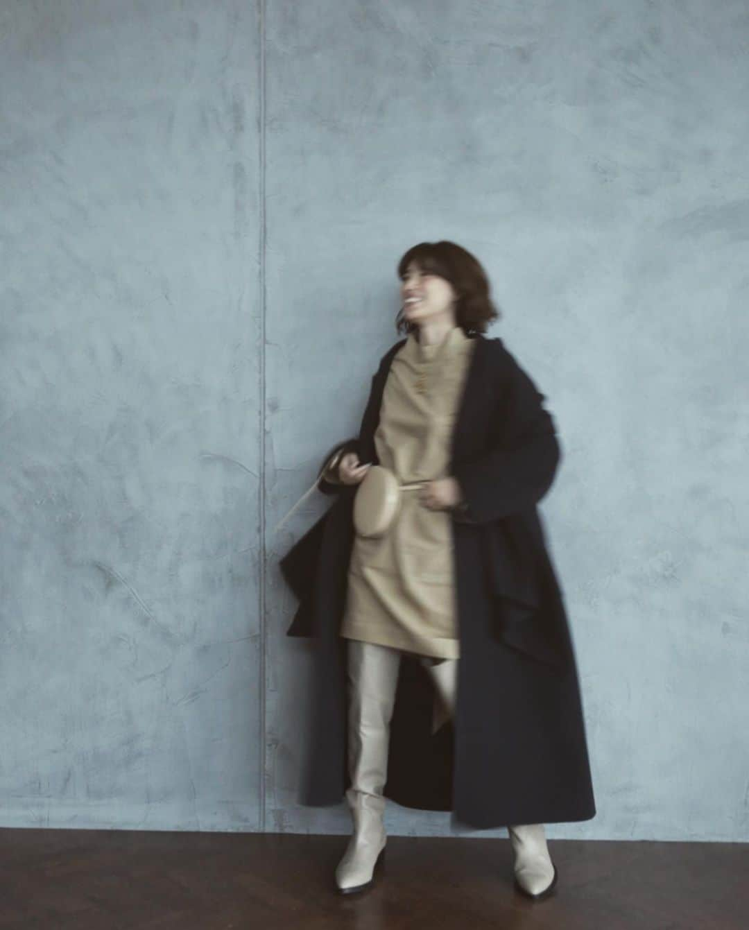 JUNNAさんのインスタグラム写真 - (JUNNAInstagram)「@etretokyo ZOZOTOWN にて '19 AUTUMN WINTER " THE TAILORED NEUTRAL "  #2019ETREaw  3日間限定、秋の先行予約を開催中！  ZOZOTOWN限定発売 #オープンバックリボンTEE も同時発売中です。 ・ ・ ・ 6/30(日)23:59 まで！  @etretokyo_store  アカウントIGTVにて ご予約アイテムの動画を公開中です。  秋の人気アイテムが確実に手に入る 先行予約ラストチャンスですのでお見逃しなく！！ ・ ・ ⚠️ご予約数には限りがございます。 上限に達し次第終了とさせていただきます。  #junna👠 #etretokyo #2019aw #AW #秋服 #156cm #低身長 #ベージュカラー #ベージュコーデ #ベージュ #エトレコート #エトレニット #テントコート#アウター#コート#トレンチ#ニット #ZOZOTOWN」6月28日 15時46分 - junna