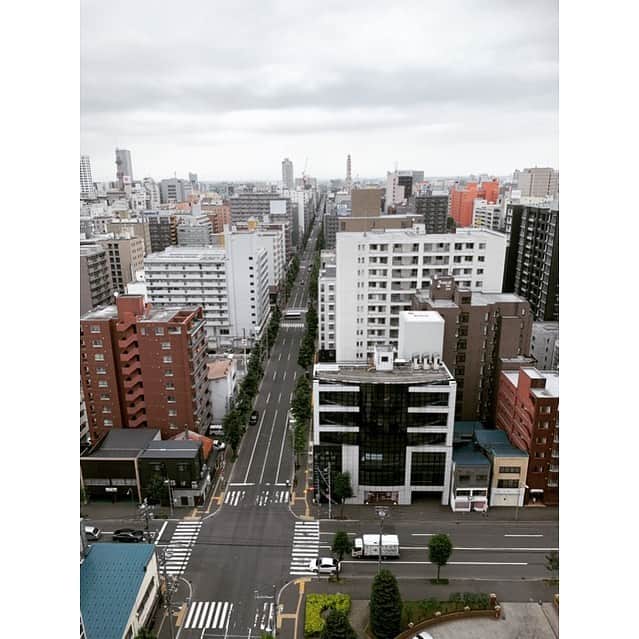 中野英雄さんのインスタグラム写真 - (中野英雄Instagram)「韓国からそのまま札幌に来た さすがに疲れる…  #instagood #happy #japan #enjoy #sapporo」6月28日 16時21分 - hideo_nakano
