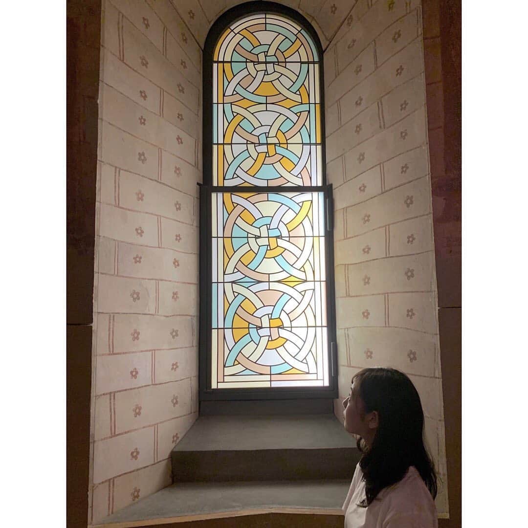 杉浦みずきのインスタグラム：「・ 斜光 ・ ・ #ステンドグラス #大塚国際美術館」