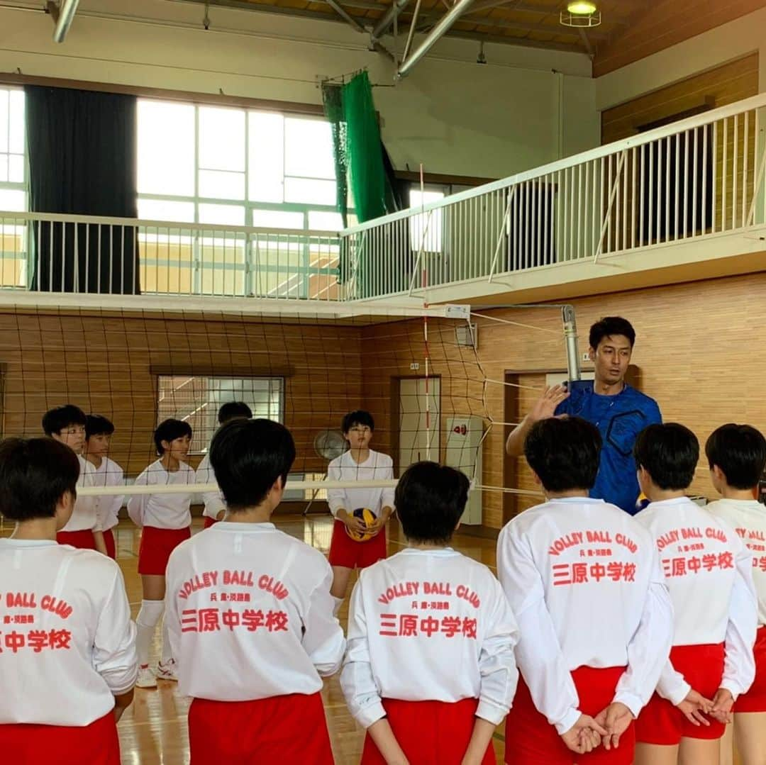 山本隆弘さんのインスタグラム写真 - (山本隆弘Instagram)「兵庫県南あわじ市の三原中学校で夢プロジェクト！ 講演とバレー部指導をして来ました。 #夢プロジェクト」6月28日 17時04分 - yamamototakahiro5