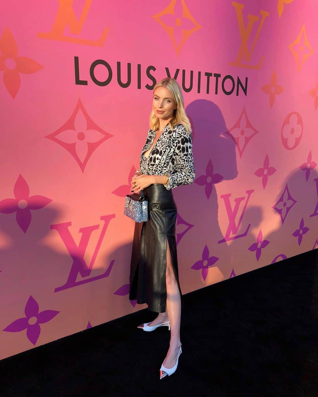 レオニー・ハンネさんのインスタグラム写真 - (レオニー・ハンネInstagram)「#LouisVuittonX exhibition. ✨ Anzeige/Ad Thank you @louisvuitton for having me in LA - I loved everything about the exhibition! In case you guys are around LA: make sure to check it out!」6月28日 16時59分 - leoniehanne