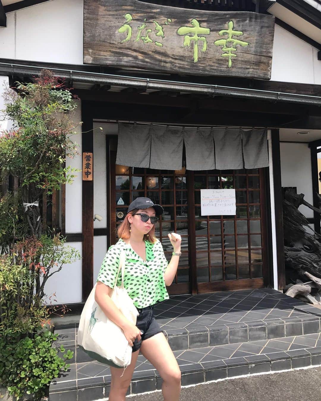 ダンドイ舞莉花のグルメインスタ