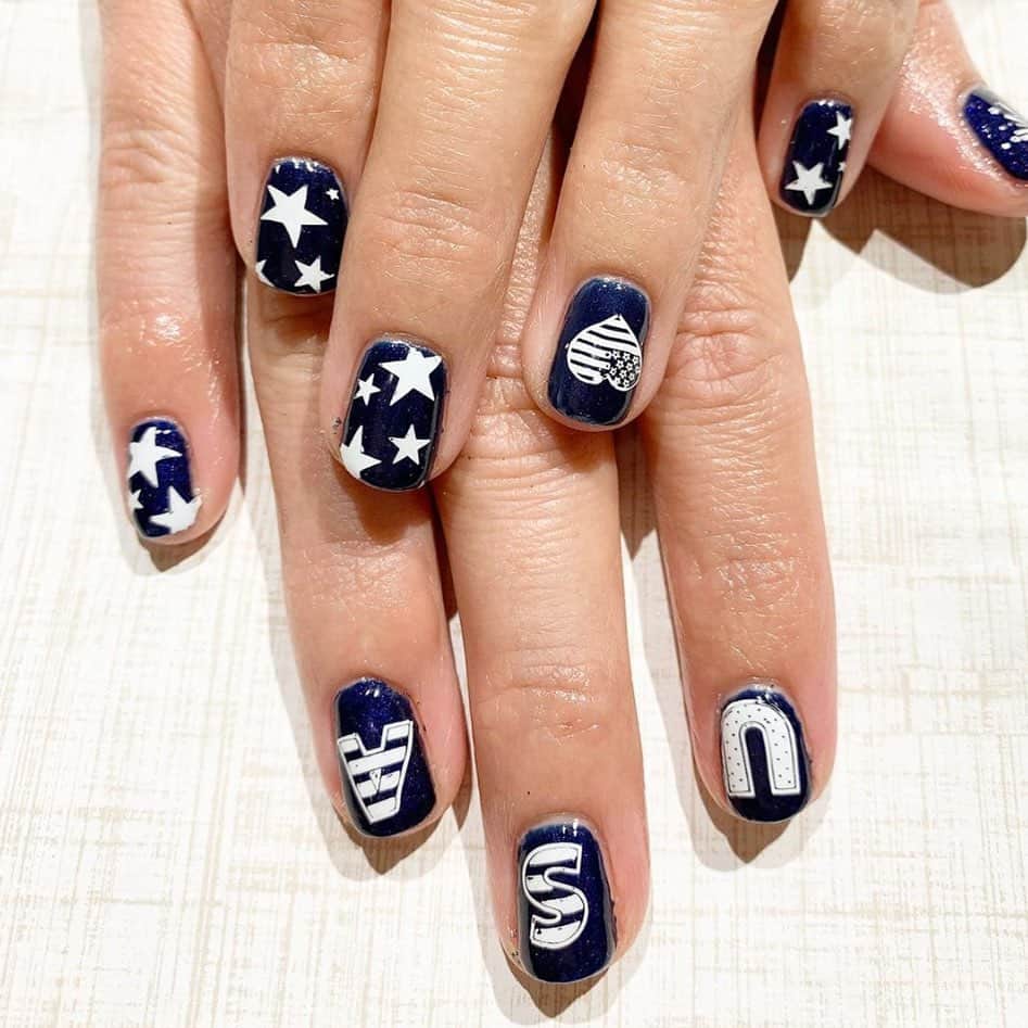 OPIさんのインスタグラム写真 - (OPIInstagram)「What #4thofjuly nail art looks will you be rocking this year? We're #OPIObbsessed with your patriotic nail design @polishedby.karac using #RussianNavy and #AlpineSnow #ColorIsTheAnswer ⁠⠀ ⁠⠀ #nailart #naildesigns #nailpolish #stars #usa #celebrate #gelnails #OPIGelColor」6月29日 4時31分 - opi