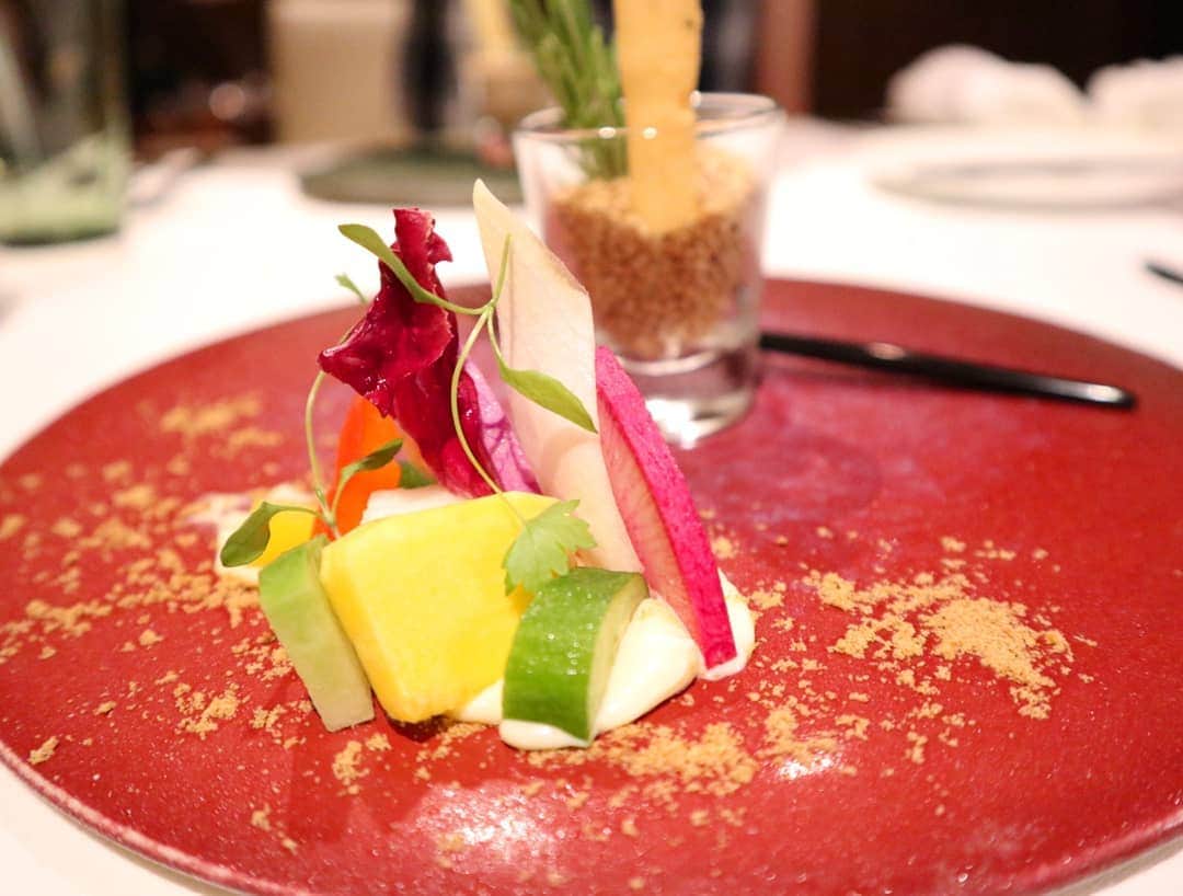 佐藤夏希のグルメインスタ