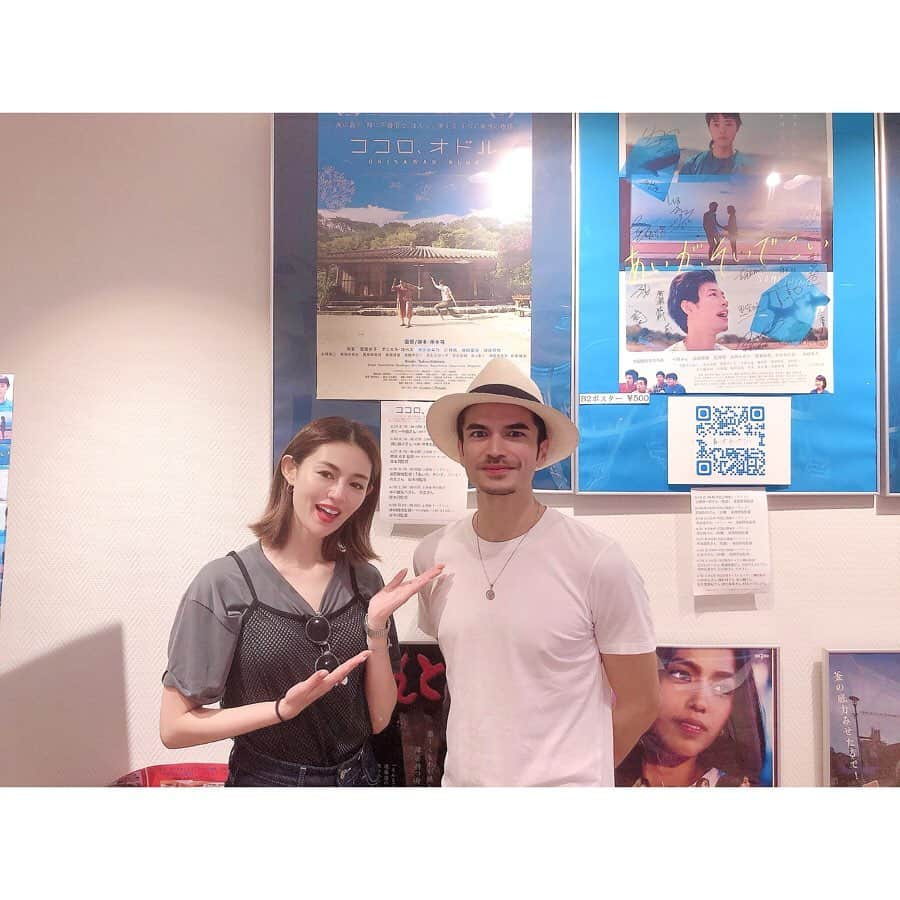 渡辺知夏子さんのインスタグラム写真 - (渡辺知夏子Instagram)「尚玄さん 主演の沖縄映画🎬 ココロ、オドル を観に行って来ました！ 座間味島の魅力いっぱいの映画でした𓆛𓆜𓆝𓆞𓆟 すごく良かったです!! 島にDIVE旅行に行く事もあるので、映画の内容がめちゃめちゃリアルで面白かったです。細かいところまで空気感リアル過ぎ～🤣 · わかるな～そうなるよな～ 島あるあるだなって（笑） 映像もすごく綺麗なので、是非観に行ってみてください☺️💕 絶対に観たら沖縄料理食べたくなりますっ!!(爆笑)  新宿ケイズシネマの座席の座り心地最高だからゆったり観れた😭👏✨ #沖縄 #沖縄映画 #ココロオドル #尚玄 #ダイバー #座間味島  #ケイズシネマ #7月5日まで  #新宿ケイズシネマ #座間味ダイビング #座間味ブルー  #南の島 #diving  #おすすめ映画」6月28日 20時42分 - chikako_724