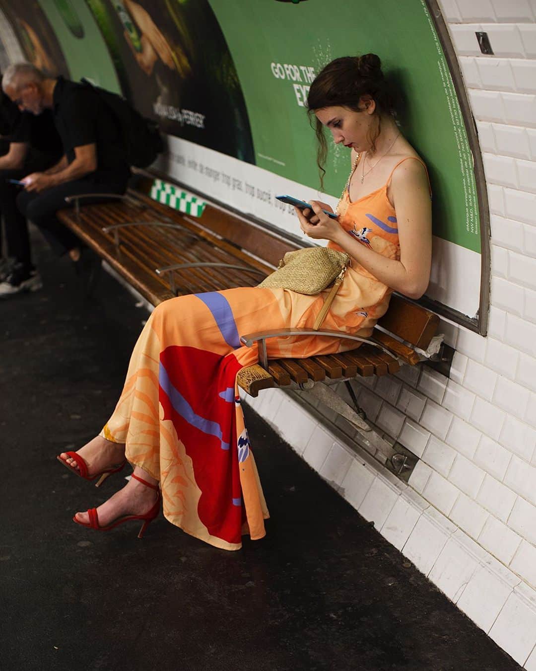 スコット・シューマンのインスタグラム：「The Metro is the best way to get around Paris and sometimes a pretty stylish way too! , Paris」