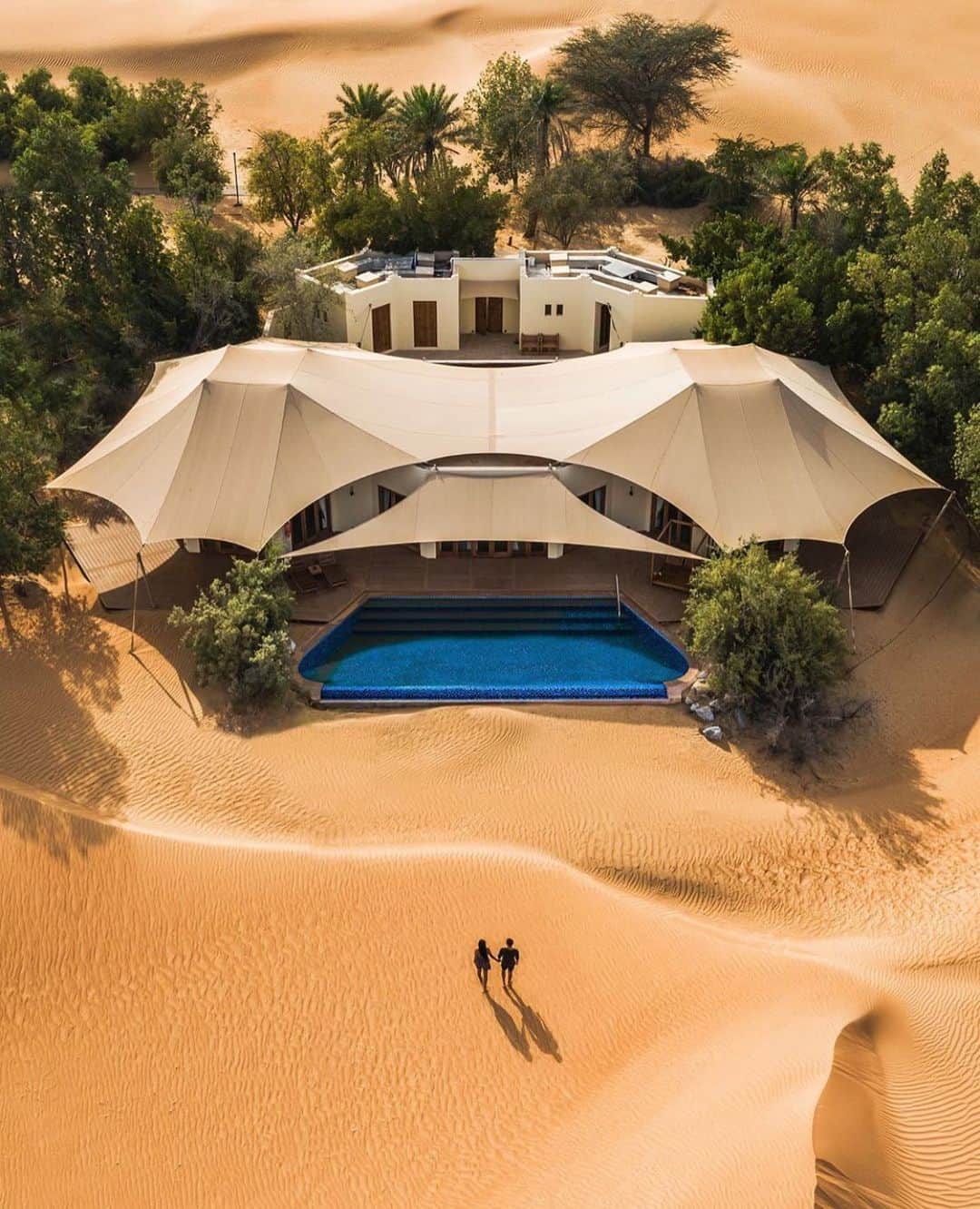 ドバイのインスタグラム：「Al Maha Resort, Hideaway #Dubai 📷:@jeremyaustiin」