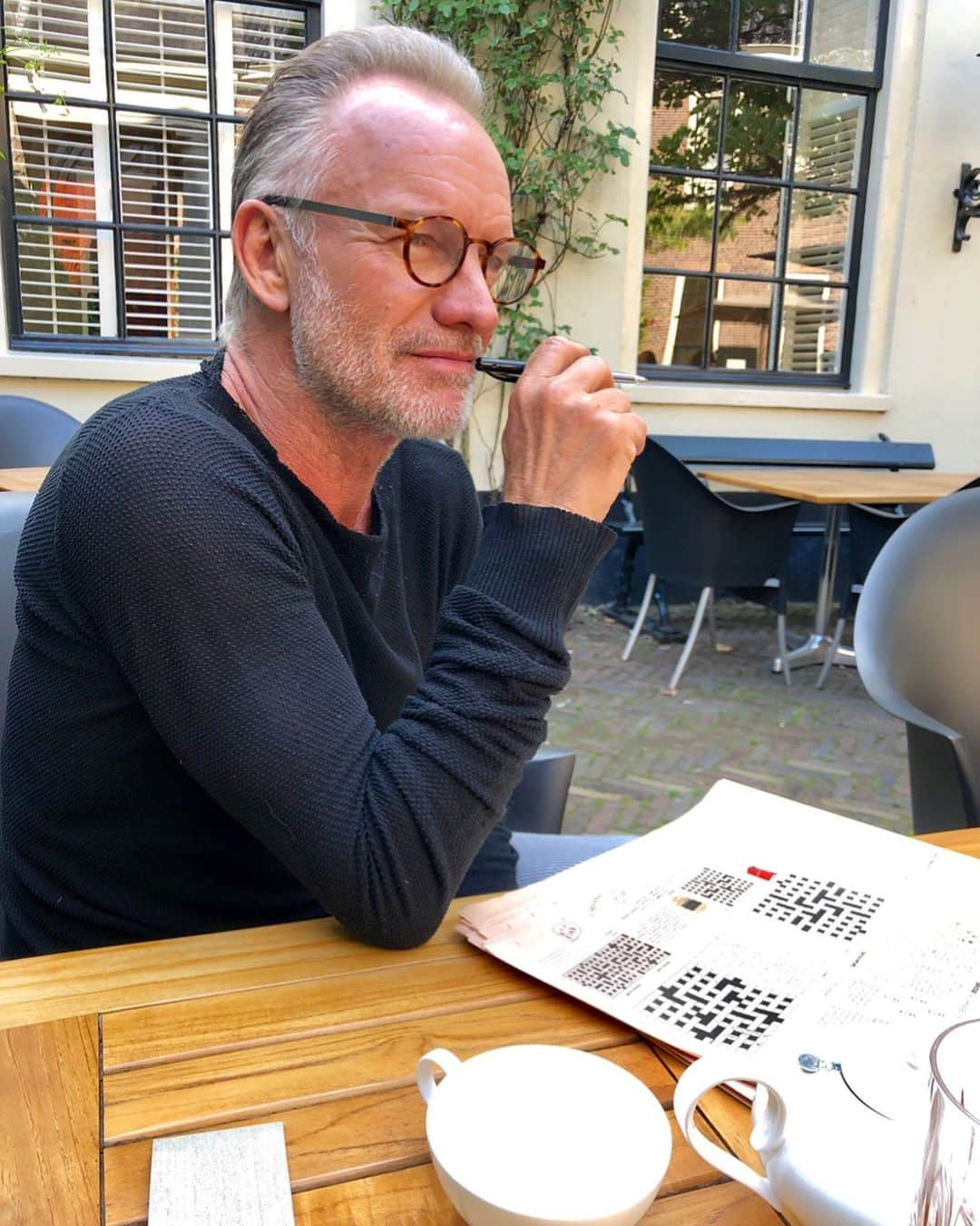 スティングさんのインスタグラム写真 - (スティングInstagram)「14 across ... On the way to #Montreaux today @montreuxjazzfestival」6月28日 21時46分 - theofficialsting