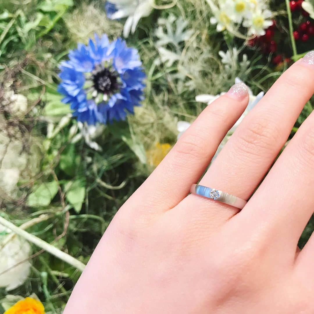 JKプラネット銀座.表参道.福岡|結婚指輪セレクトショップさんのインスタグラム写真 - (JKプラネット銀座.表参道.福岡|結婚指輪セレクトショップInstagram)「💍 @jkplanet.jewelry CITIZEN【Something Blue ~Aither~】 リング素材は高純度のプラチナ950製。 エクセレントカットハート&キューピッド〈H＆C〉のダイヤモンドの眩い輝きが天使の祝福のようにお二人の幸せを見守ります🕊 . ⇩JKPlanet  SHOP LIST⇩ 銀座本店・表参道店・横浜元町店・福岡天神店・熊本上通店・宮崎橘通り店・鹿児島天文館店 . #JKPlanet #JKプラネット #結婚指輪のセレクトショップ #銀座結婚指輪 #表参道結婚指輪 #原宿結婚指輪 #横浜結婚指輪 #熊本結婚指輪 #宮崎結婚指輪 #鹿児島結婚指輪 #SomethingBlue #サムシングブルー #サムシングブルーアイテール #シチズン結婚指輪 #CITIZEN結婚指輪 #ブライダルリング #エンゲージリング #マリッジリング #婚約指輪 #結婚指輪 #結婚指輪探し #結婚指輪選び #婚約指輪探し #婚約指輪選び #プロポーズ #プレ花嫁 #日本中のプレ花嫁さんと繋がりたい #weddingring #💍」6月28日 22時29分 - jkplanet.jewelry