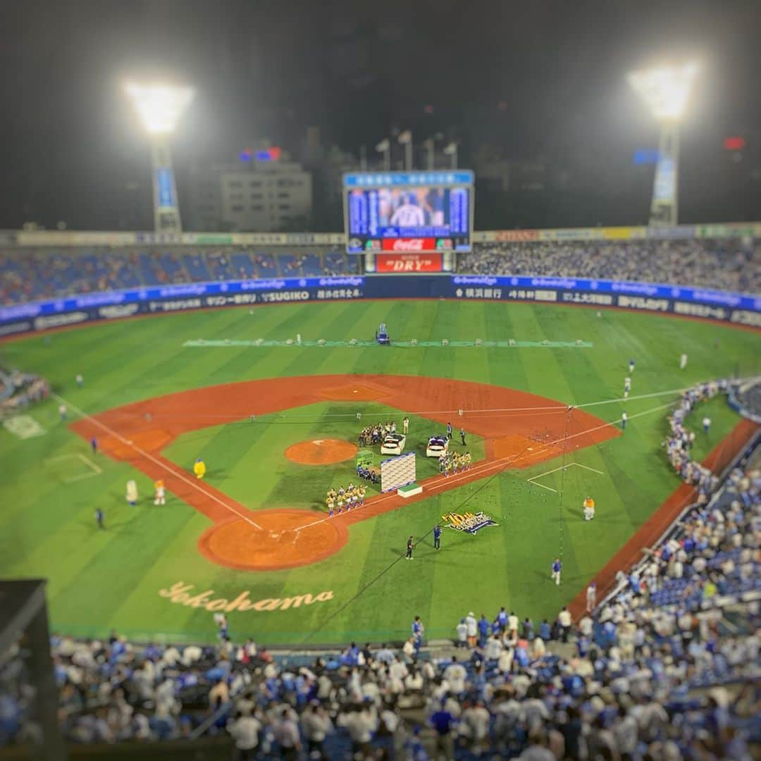 多村仁志さんのインスタグラム写真 - (多村仁志Instagram)「⚾️ ベイスターズの今シーズン最多得点ゲームを上野智広アナウンサーと共に解説致しました🎙 ・ #NPB #プロ野球 #セリーグ #横浜denaベイスターズ #13 #Win #広島東洋カープ #3 #横浜スタジアム #DAZN #解説 #多村仁志」6月28日 22時42分 - hit_tamu