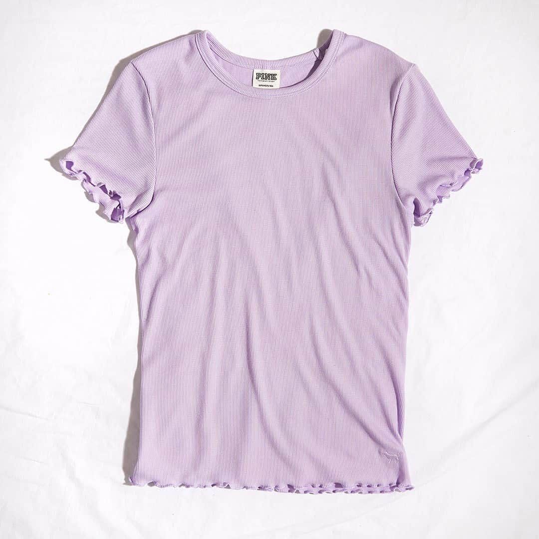 Victoria's Secret PINKさんのインスタグラム写真 - (Victoria's Secret PINKInstagram)「OMGEEE! It’s officially a tee party 👕🎉Stock up on $7.95 Basic Tees! Better hurry, this won’t last! ⏳ . . . 🇺🇸🇨🇦 (Prices in USD」6月28日 22時46分 - vspink