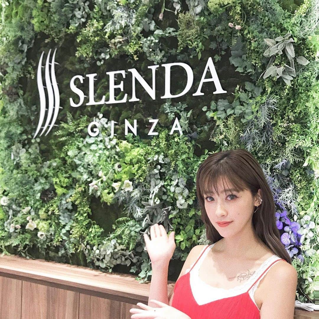 夏焼雅さんのインスタグラム写真 - (夏焼雅Instagram)「@slendaginza_official  だんだん慣れてきました♩﻿ その日の気分でメニューも変えたりできるけど、﻿今はこれが自分に合ってる！ってメニューも決まってきて嬉しいな♡♡♡﻿ 引き続き通いまーす◟⌣̈⃝◞﻿ ﻿ ﻿ #slendaginza ﻿ #スレンダ銀座 ﻿ #ginza﻿ #エステ ﻿ #ダイエット ﻿ #遺伝子検査 ﻿ #セルライト﻿ #美容 ﻿ #肌ケア ﻿ #美肌 ﻿ #女子力向上委員会 ﻿ #女子力アップ ﻿ #美肌レシピ﻿」6月28日 22時47分 - miyaaa0825