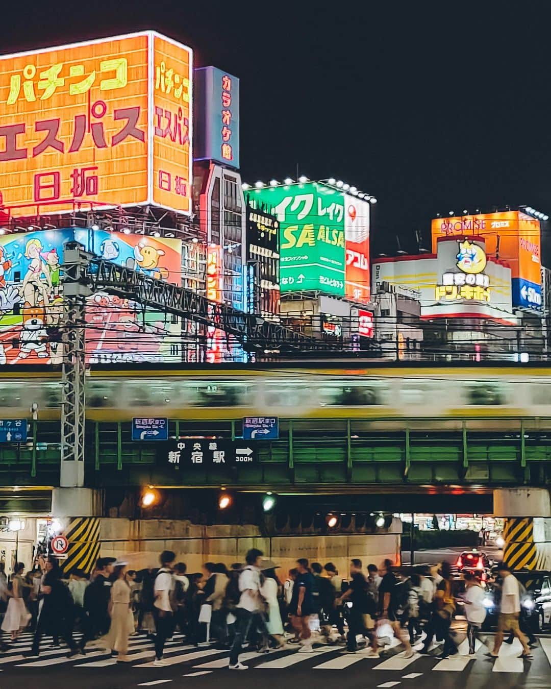 Yuma Yamashitaのインスタグラム：「Slow Jamz  Participate in OPPO Creators Awards 2019 and win up to 7500USD at @opposeebeyond  Say thank you @oppo for the trip Hashtag: #SeeBeyondWithOPPO shot on #OPPOReno 10x Zoom」