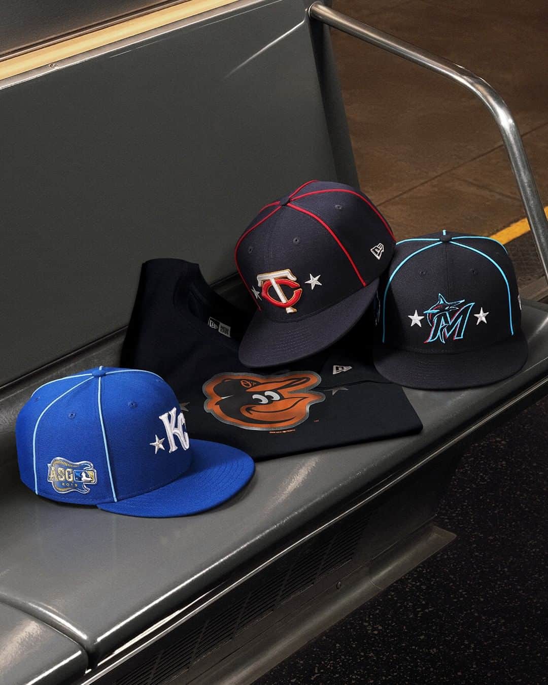 ニューエラ・キャップのインスタグラム：「The stars shine bright in Cleveland. MLB All-Star Game caps and apparel available at neweracap.com」