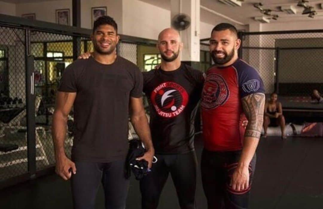 アリスター・オーフレイムさんのインスタグラム写真 - (アリスター・オーフレイムInstagram)「Hard work and good times!」6月29日 4時40分 - alistairovereem