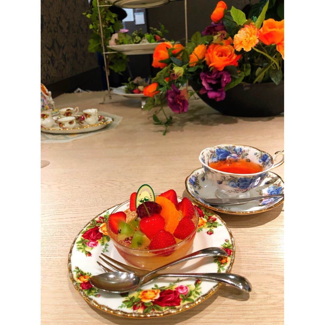 のインスタグラム：「池袋の紅茶専門店です。めちゃくちゃ美味しかった！紅茶はもちろん自家製のゼリーも最高でした！西武百貨店の中にあるので皆さんも是非 #紅茶 #紅茶好き #紅茶Butler」