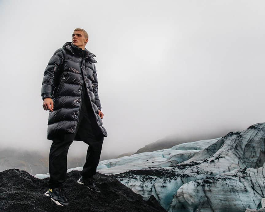 モンクレールさんのインスタグラム写真 - (モンクレールInstagram)「The frozen Icelandic landscape forms a dramatic setting for a shoot by @ColeSprouse.  _ The Hanoverian is a re-interpretation of the iconic Maya jacket and available on Moncler.com. #WeAllWearMoncler #ColeSprouse」6月28日 23時26分 - moncler