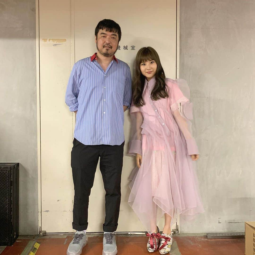 林萌々香さんのインスタグラム写真 - (林萌々香Instagram)「MIKIO SAKABEファッションショーに出演させて頂きました☺︎ 観に来てくださった方ありがとうございました！ 撮影の時とは違う靴を履いたよ〜 素敵なお洋服を着れて嬉しいです✨  そしてお写真も撮って頂きました🙇🏻‍♀️ #ターンエーアイドル2019 #fruits #mikiosakabe」6月28日 23時37分 - momoka_hayashi