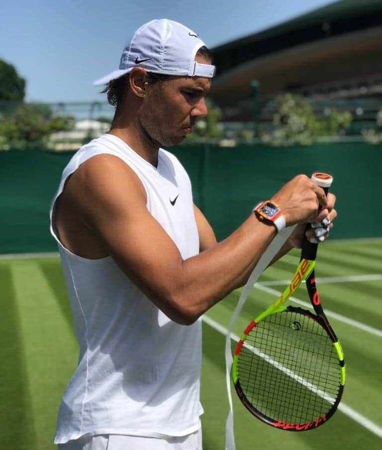 ラファエル・ナダルさんのインスタグラム写真 - (ラファエル・ナダルInstagram)「Competing or just for fun, whatever, simply enjoy and try your best. Ready for @wimbledon. @babolat #PureAero #WeLiveForThis #Wimbledon」6月28日 23時46分 - rafaelnadal