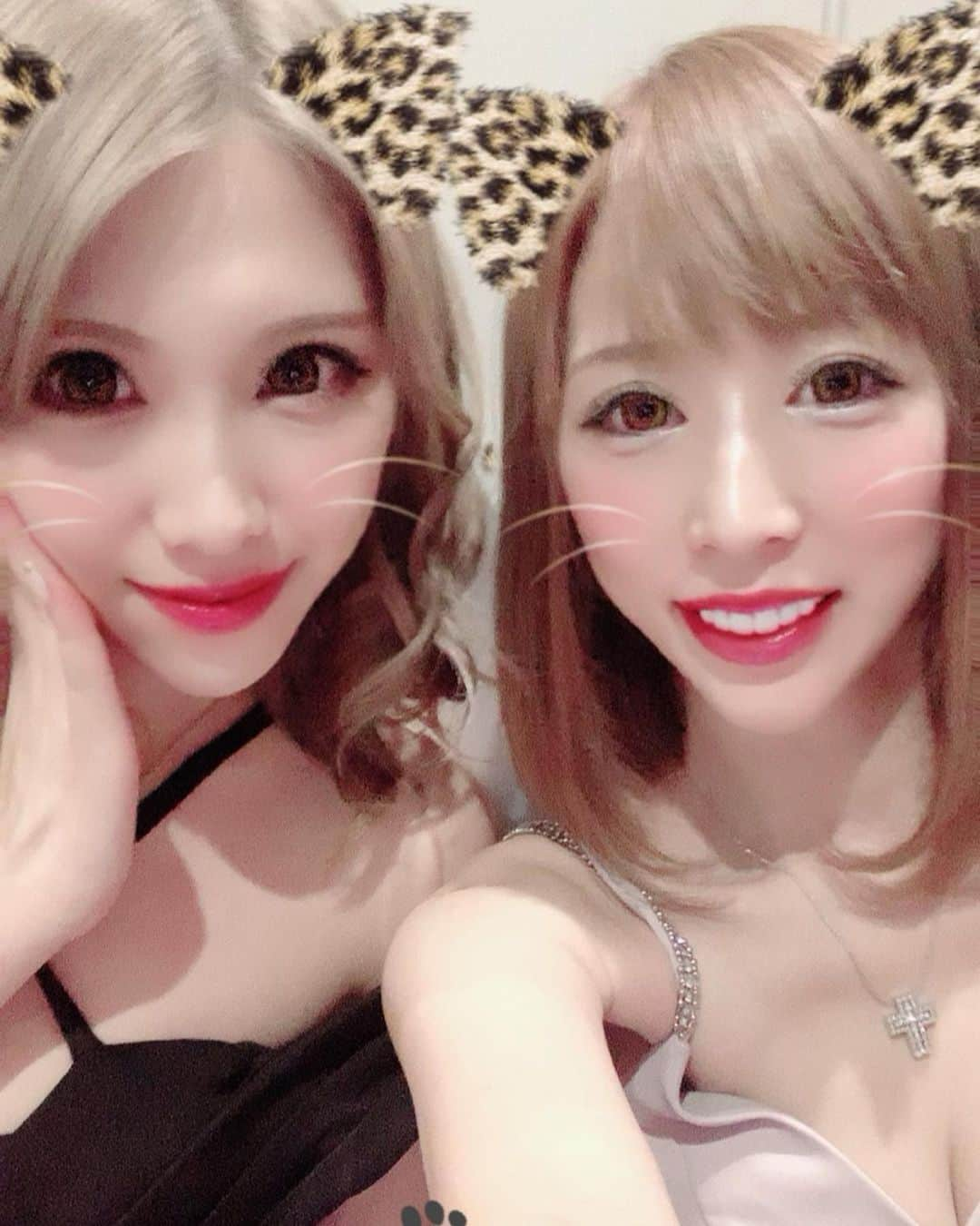 橘楓さんのインスタグラム写真 - (橘楓Instagram)「🐈💖🐈 . . にゃにゃーんฅ^•ﻌ•^ฅ♡ . ねすぎてねむねむ♥️🐱💤 . . . . . . . #暇 #ドレス #セクシー #キラキラ #ミニドレス #かわいい #ファッション #コーデ  #ボブ #金髪 #新宿 #歌舞伎町 #大阪 #ミナミ #名古屋 #六本木 #すすきの #中洲 #キャバ嬢 #キャバクラ #ホスト #dress #onepiece #code #fashion #style #model #tokyo #shinjuku #love」6月29日 0時07分 - tachibana.kaede