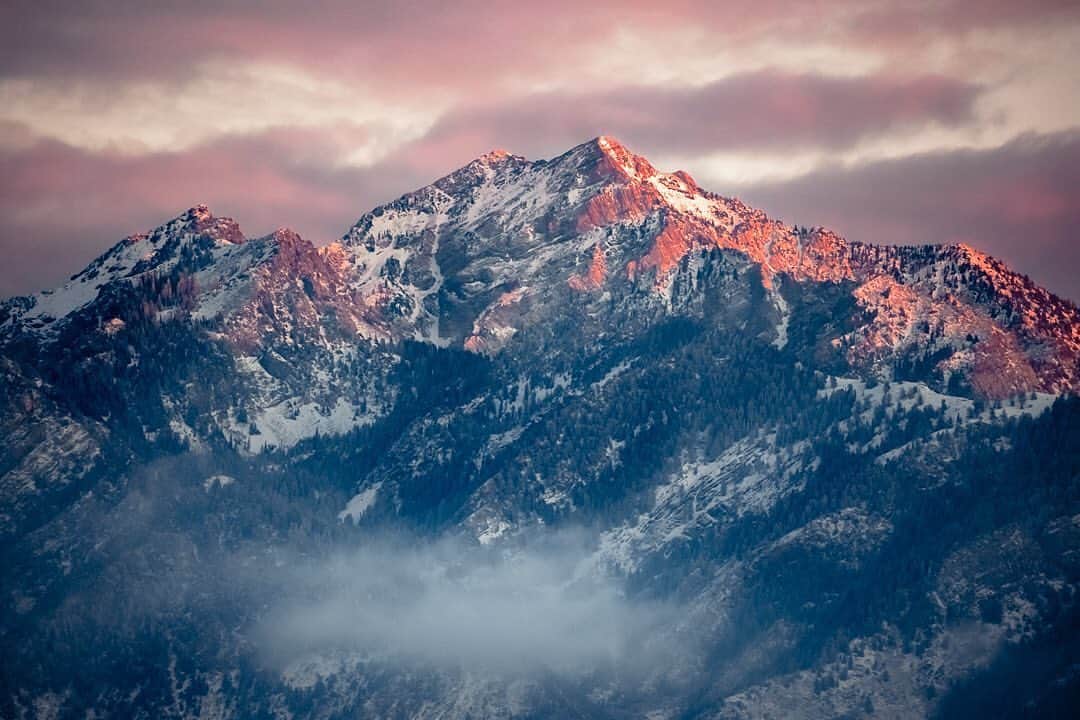 NikonUSAさんのインスタグラム写真 - (NikonUSAInstagram)「#NikonNoFilter from travel photographer @calebfaulknerphotography with the #Nikon #D5300: “This picture is a combination of two of my favorite things to photograph – mountains and sunset. While this picture actually has me looking the opposite direction of the setting sun, I’m always fascinated and drawn to the sunlight hitting the mountain peaks, and watching as it quickly fades away as the sun dips below the horizon, leaving the mountains in the dark. The red and orange glow of the peaks in the last few minutes of daylight is such an incredible sight to see.” Thank you for sharing your #NikonNoFilter photos this month. Keep sharing them with us for a chance to be featured!」6月29日 1時12分 - nikonusa