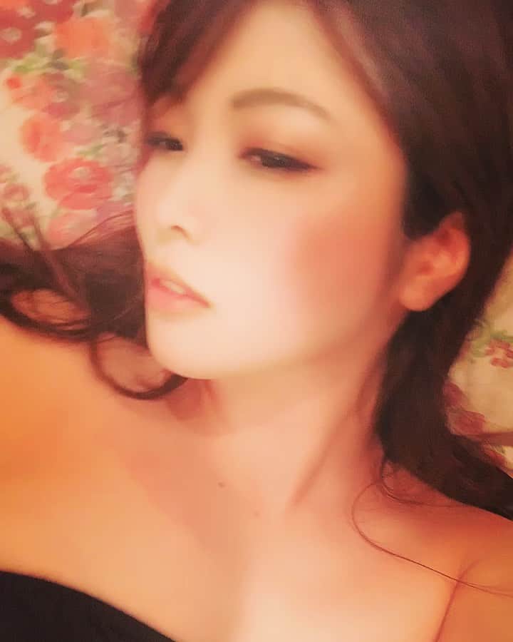 新村あかりのインスタグラム：「主観的なやつ」