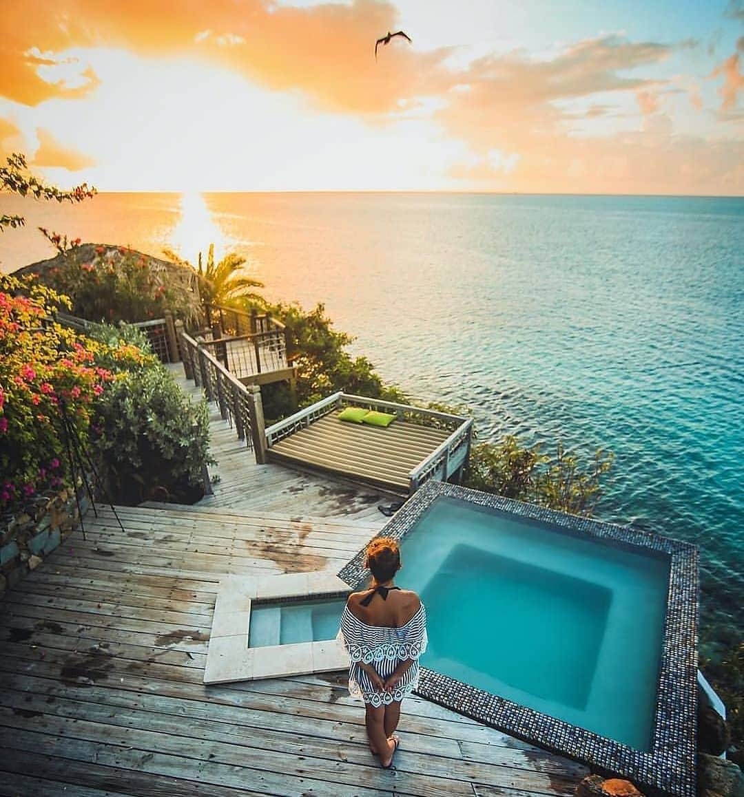 PicLab™ Sayingsさんのインスタグラム写真 - (PicLab™ SayingsInstagram)「Follow @cocobayresort in beautiful @antiguaandbarbuda and participate in their 4 Days for 40K Giveaway for a chance to win a FREE 4 night stay"  #CocobayResort #antigua」6月29日 1時50分 - paradise