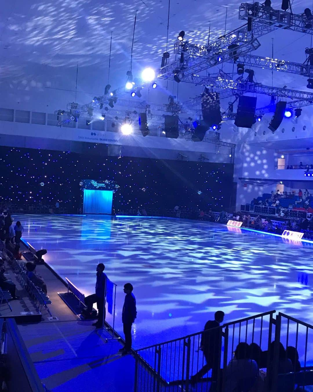 八木沼純子さんのインスタグラム写真 - (八木沼純子Instagram)「ドリームオンアイス、新横浜⛸⛸✨ ・ ・ #2日目の今日は雨 #ビンセントネイサン #アリョーナアレクサンドラアンナ #皆さんの滑り楽しみです #コーセー新横浜スケートセンター #figureskating #dreamsonice」6月29日 12時20分 - junko_yaginuma