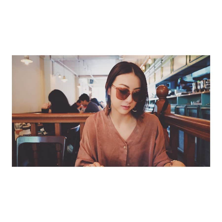 Shizukaさんのインスタグラム写真 - (ShizukaInstagram)「✴︎✴︎✴︎ Memories of the trip in KOREA.  お洒落なcaféが多い。  café好きとしては テンションが上がる一方でした🌟 - #Dream_Shizuka #DreamShizuka #KOREA #🇰🇷 #Trip #café」6月29日 12時22分 - shizuka_dream06