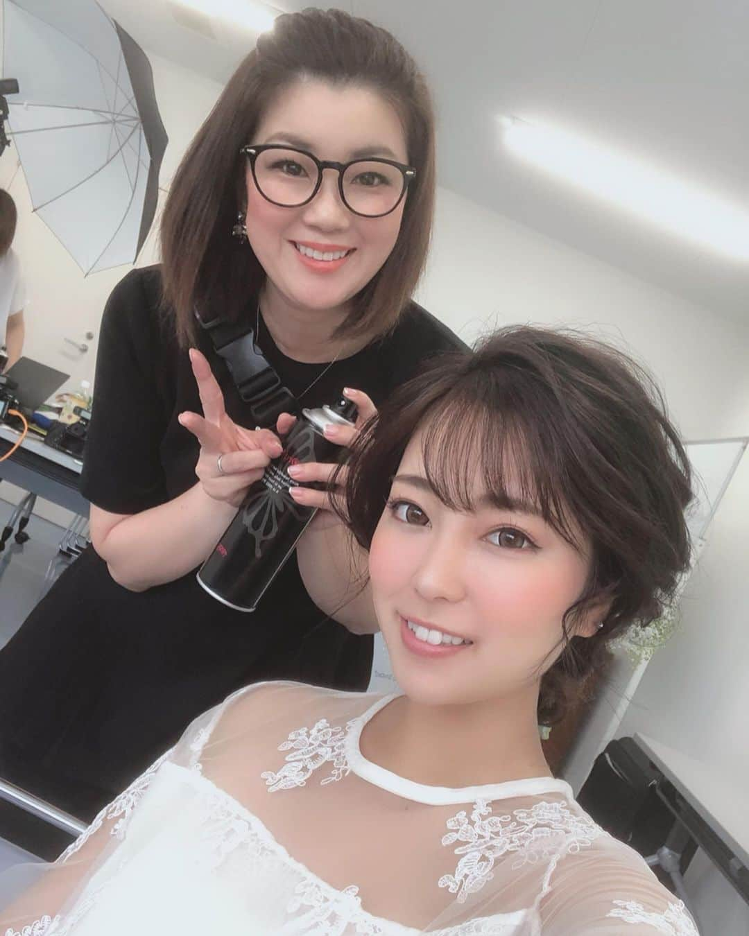 福井柑奈さんのインスタグラム写真 - (福井柑奈Instagram)「ケンコバのバコバコテレビメインMCのときのヘアメイク、あみさんにお誘いいただいて、スタイル撮影してきましてん🤟🏻💗 .  大プロのカメラマンたかのさん( @kzk32 )と大プロのヘアメイクあみさん( @hairmakeami )に魔法をかけてもらってめっっっちゃいい感じに撮ってもらいましたありがとうございます😍🙏 撮影楽しかったな〜〜😘🧡🧡 またデータちょいちょいアップするね👼 . (今更はじめてちょっぷどさらだ行ってきたよ♡これ、サラダなのにめちゃくちゃ腹持ちがいい👊優秀おいしい) .  あみさん お誘いありがとうございました😊💕💕💕💕💕 #東京 #tokyo #撮影 #モデル #モデル募集 #ヘアスタイル #メイク #スタイル撮影 #model #hairstyle #instalove #makeup #selfie #shooting #❤️ #bridalhair #bridal #ブライダルヘアメイク #いいね大歓迎」6月29日 12時38分 - kanna_fukui