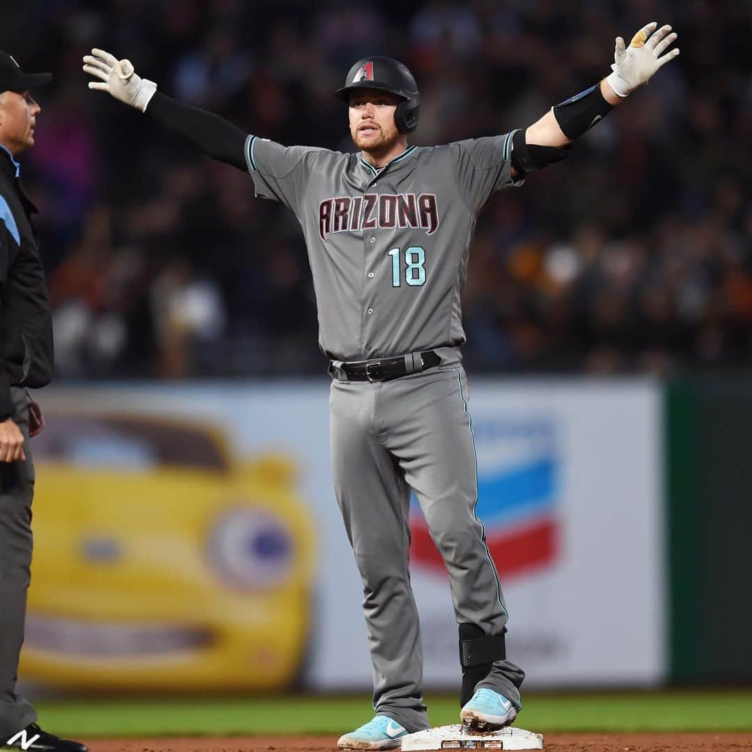 アリゾナ・ダイヤモンドバックスさんのインスタグラム写真 - (アリゾナ・ダイヤモンドバックスInstagram)「How much do we love baseball? Thiiiiiiiis much.」6月29日 12時55分 - dbacks