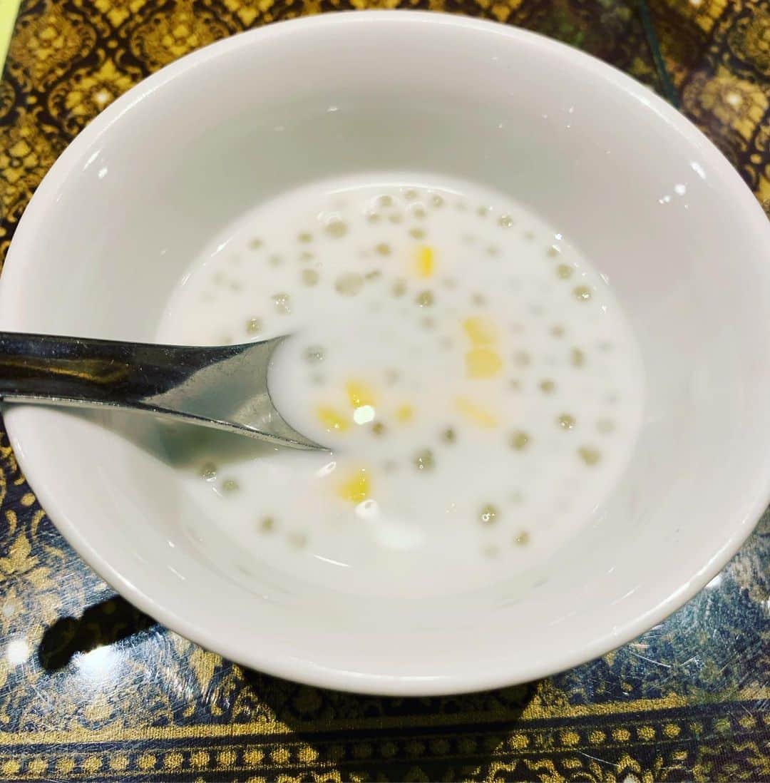 入江悠さんのインスタグラム写真 - (入江悠Instagram)「タピオカブームには絶対に乗るもんか、と思ってたけど、タイ料理のデザートで食べた。美味い🍽」6月29日 13時07分 - u_irie