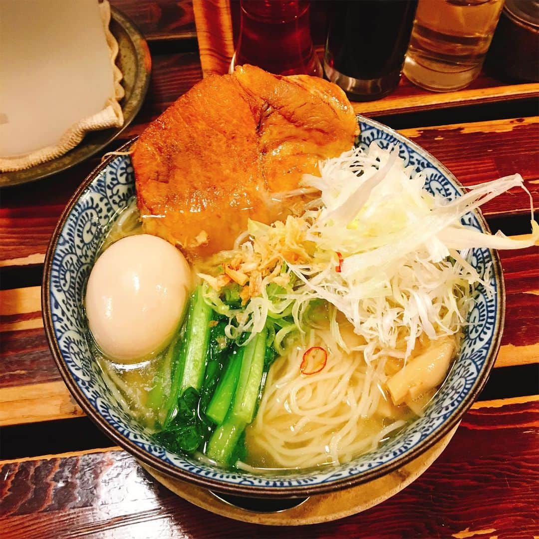 金巻ともこのグルメインスタ