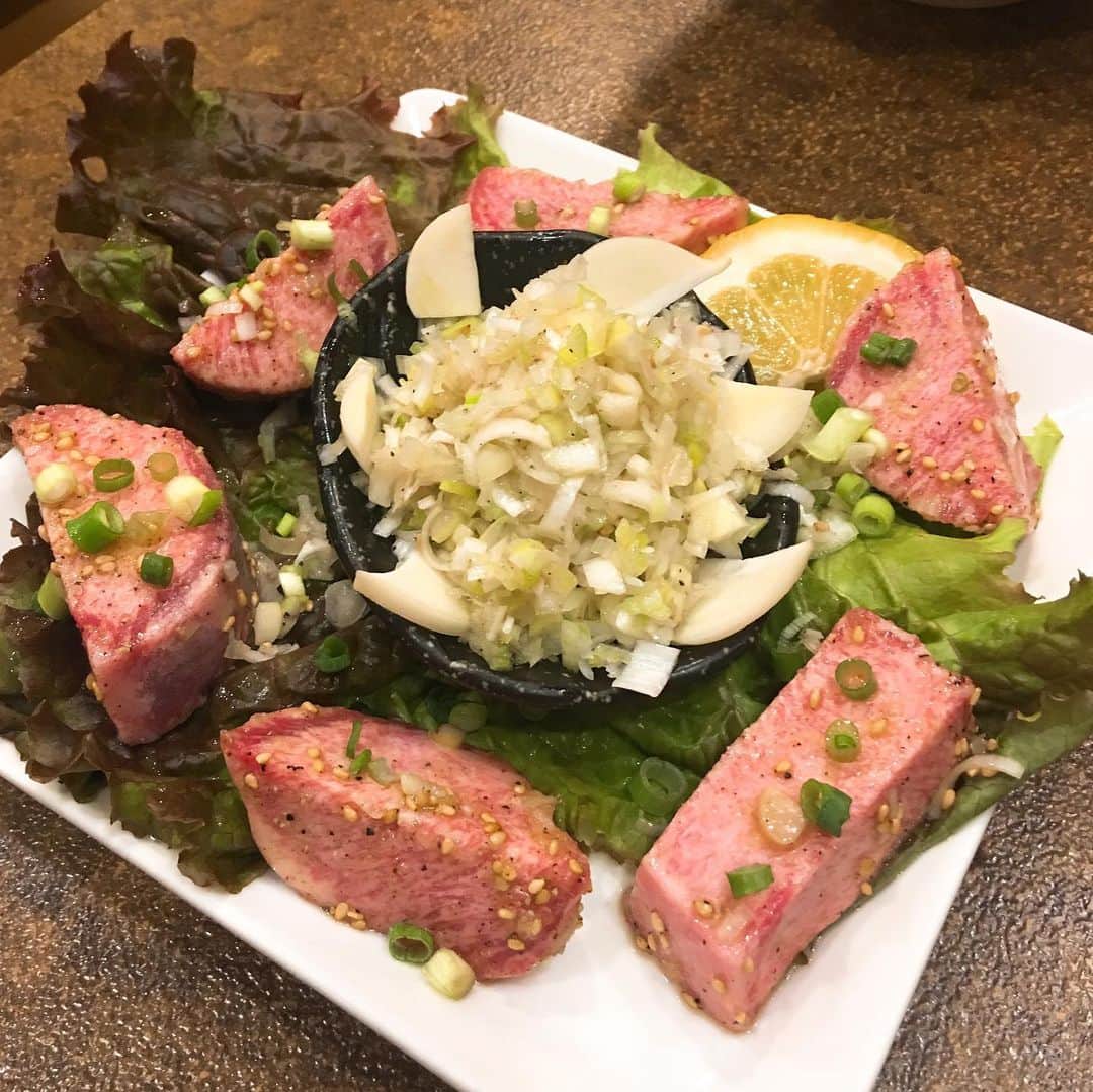 金巻ともこのグルメインスタ