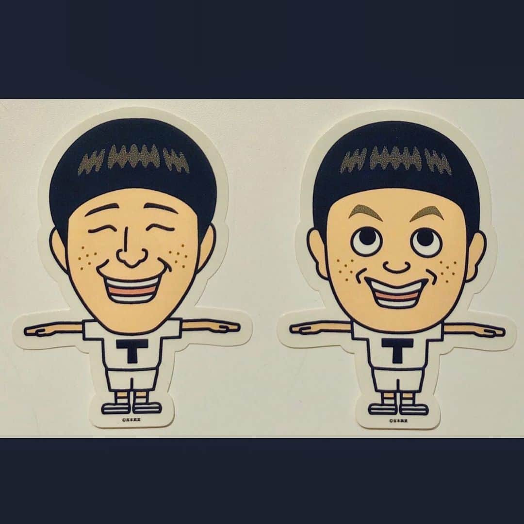 長田庄平のインスタグラム：「TT兄弟ステッカーが出たよー！ #TTB #TT兄弟 #チョコレートプラネット #ステッカー #3パターン目 #よしもとの各劇場で買えます #買えるはず」