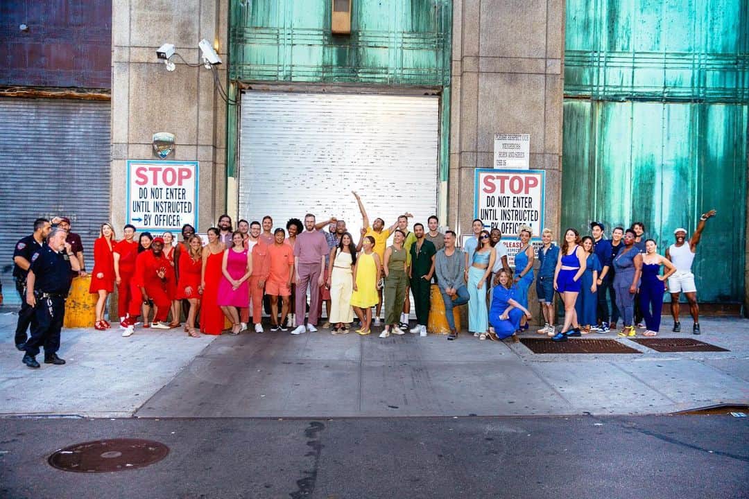 Paul Octaviousのインスタグラム：「The cops really wanted this rainbow to be gone 🌈😅 @eyeeaters . If you’re in this image, leave a comment and tell me the color I’ll tag ya 😊  Photo by @liz_devine」
