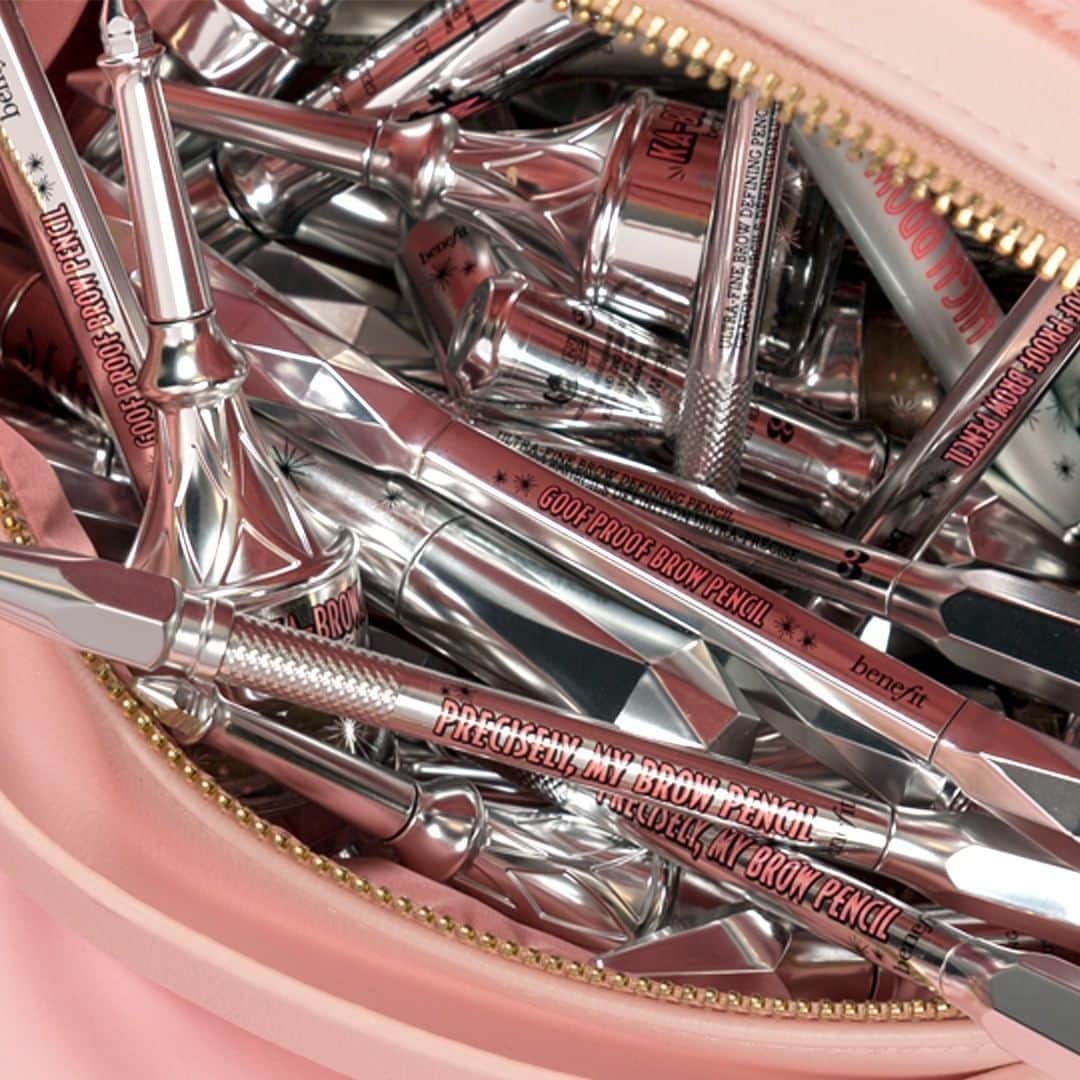 Benefit Cosmetics UKさんのインスタグラム写真 - (Benefit Cosmetics UKInstagram)「How many #benefitbrows products do you own?! 👇🏽💖 A. none...yet! B. 1 C. 2-5 D. More than 6! #benefit #beauty #brows #gimmebrow . . . 📷 Image Description: a pink makeup bag overflowing with Benefit Cosmetics Brow products」6月29日 5時01分 - benefitcosmeticsuk